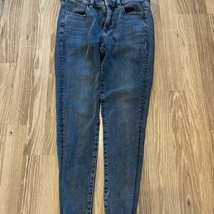 American Eagle Classic Blue Women's skinny Jeans
